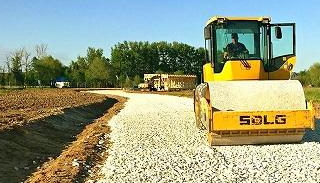 Отсыпка дороги в Луге от ГОСТСТРОЙ от 938 руб. за метр
